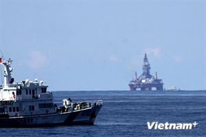 Vietnamese in Australia act to support coast guards